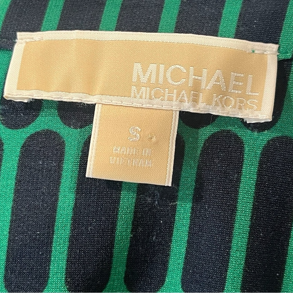 Michael Kors Green and Black Geometric Dress. - Picture 5 of 5
